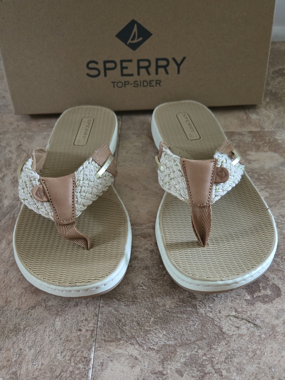 NEW Sperry Tan Gold Brown Leather Thong Sandals 8 M - Picture 2 of 5